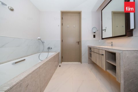 Apartment in Dubai 1 bedroom, 67.4 sq.m. № 124577 - photo 11