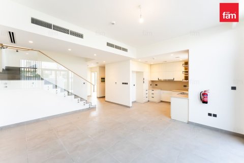 Villa à Dubai, 4 chambres, 249.5 m², № 124572