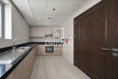 Снять в аренду квартиру в Al Barsha 1, Аль-Барша, Дубай: 2 спальни, 135.17м², № 128444 - фото 10