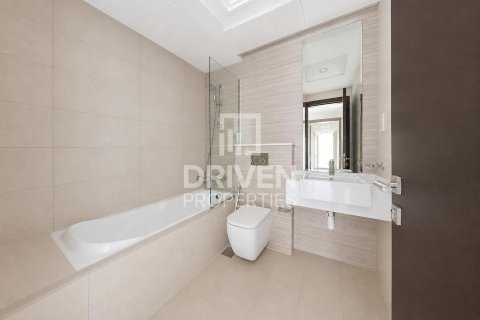 Снять в аренду квартиру в Al Barsha 1, Аль-Барша, Дубай: 2 спальни, 135.17м², № 128444 - фото 14