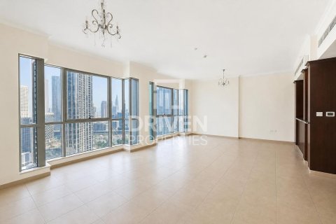 Снять в аренду квартиру в The Residences, Даунтаун Дубай (Даунтаун Бурдж Дубай), Дубай: 2 спальни, 134.9м², № 128442 - фото 4
