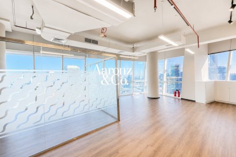 Снять в аренду офис в Бизнес-Бэе, Дубай: 53м², № 139558 - фото 4