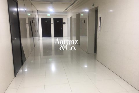Снять в аренду офис в Бизнес-Бэе, Дубай: 53м², № 139557 - фото 9