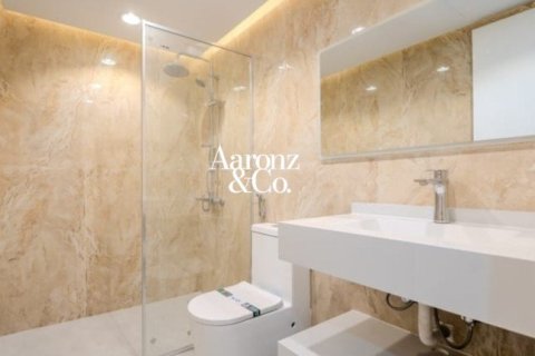 Apartment in Barsha Heights (Tecom), Dubai 2 bedrooms, 110 sq.m. № 139559 - photo 22