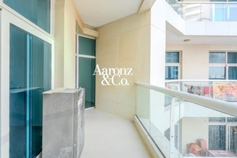 Apartment in Barsha Heights (Tecom), Dubai 2 bedrooms, 110 sq.m. № 139559 - photo 6