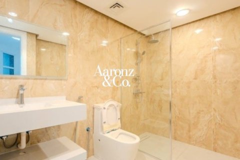 Apartment in Barsha Heights (Tecom), Dubai 2 bedrooms, 110 sq.m. № 139559 - photo 20