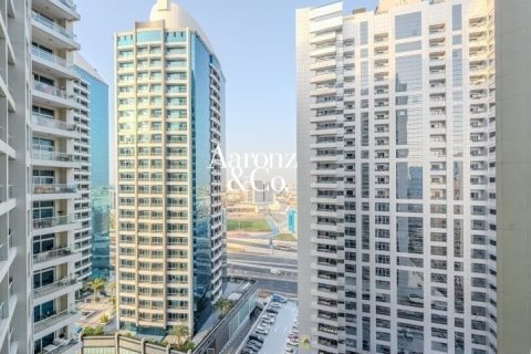 Apartment in Barsha Heights (Tecom), Dubai 2 bedrooms, 110 sq.m. № 139559 - photo 24