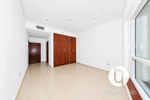 Снять в аренду квартиру в Дубай Марине, Дубай: 2 спальни, 133м², № 139560 - фото 11