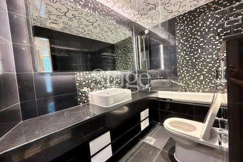 Apartment in DAMAC Maison The Vogue, Business Bay, Dubai 1 bedroom, 82 sq.m. № 139556 - photo 10