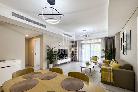 Apartamento en Umm Suqeim 3, Umm Suqeim, Dubai, 2 dormitorios, 107.77 m², № 136632 - foto 3