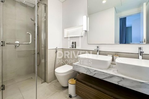 Apartamento en Umm Suqeim 3, Umm Suqeim, Dubai, 2 dormitorios, 107.77 m², № 136632 - foto 13
