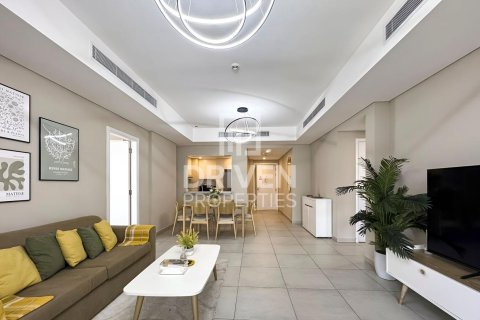 Apartamento en Umm Suqeim 3, Umm Suqeim, Dubai, 2 dormitorios, 107.77 m², № 136632 - foto 2