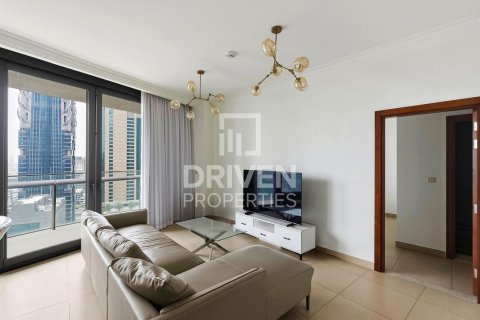 Apartment in Burj Vista, Downtown Dubai (Downtown Burj Dubai), Dubai 1 bedroom, 89.37 sq.m. № 136795