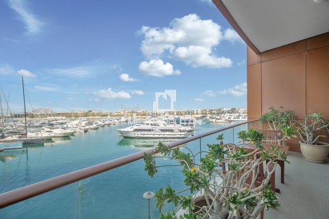 Appartement à Tiara Residences, Palm Jumeirah, Dubai, 3 chambres, 211 m², № 73447 - photo 10