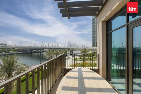 Apartment in Dubai 3 bedrooms, 179.6 sq.m. № 133099 - photo 9