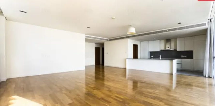 Apartment in City Walk, Dubai 3 bedrooms, 215.8 sq.m. № 123275
