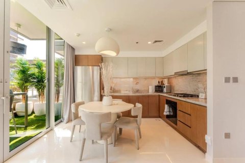 Appartement à Dubai Marina, Dubai, 2 chambres, 129 m², № 137843 - photo 2