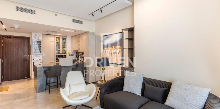 Квартира в Бизнес-Бэе, Дубай, 1 спальня, 71.54м², № 136913