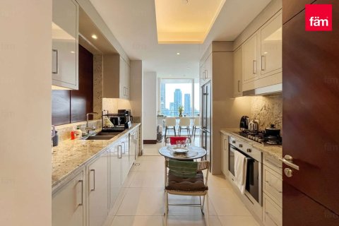 Apartment in Downtown Dubai (Downtown Burj Dubai), Dubai 5 bedrooms, 290.8 sq.m. № 139643 - photo 9