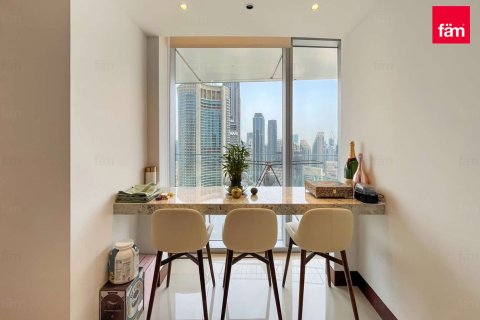 Apartment in Downtown Dubai (Downtown Burj Dubai), Dubai 5 bedrooms, 290.8 sq.m. № 139643 - photo 8