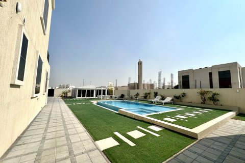 Снять в аренду виллу в Nadd Al Sheba, Дубай: 5 спален, 1350м², № 37737 - фото 20