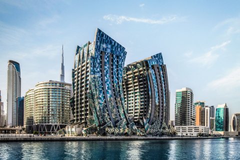 Appartement à Business Bay, Dubai, 2 chambres, 166 m², № 54274