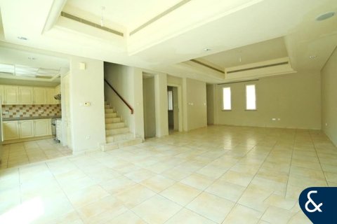Maison de ville à Victory Heights, Dubai Sports City, Dubai, 4 chambres, 250 m², № 98888 - photo 15