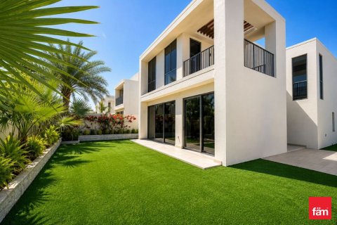 Villa in Dubai Hills Estate, Dubai 4 bedrooms, 448.3 sq.m. № 108999