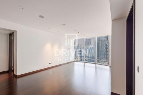 Apartment in Downtown Dubai (Downtown Burj Dubai), Dubai 2 bedrooms, 152.27 sq.m. № 138353 - photo 4
