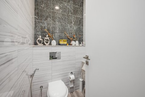 Adosado en Motor City, Dubai, 3 dormitorios, 306.79 m², № 141147 - foto 9