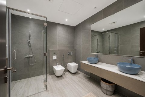 Adosado en Motor City, Dubai, 3 dormitorios, 306.79 m², № 141147 - foto 14