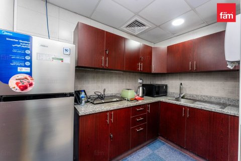 Снять в аренду офис в Бизнес-Бэе, Дубай: 123.9м², № 123772 - фото 17