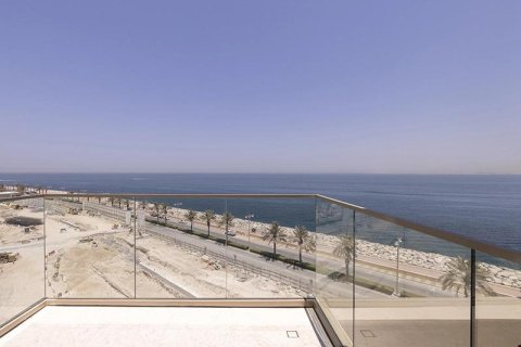 Apartment in Dubai 3 bedrooms, 187.88 sq.m. № 22761 - photo 3