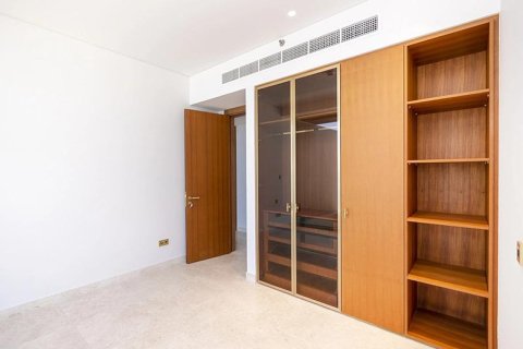 Apartment in Dubai 3 bedrooms, 187.88 sq.m. № 22761 - photo 9