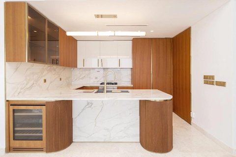 Apartment in Dubai 3 bedrooms, 187.88 sq.m. № 22761 - photo 6