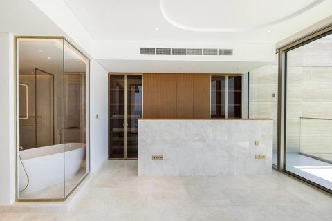 Apartment in Dubai 3 bedrooms, 187.88 sq.m. № 22761 - photo 13