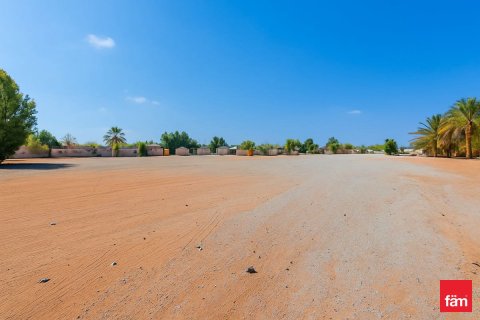 Купить земельный участок в Аль-Васле, Дубай: 930.3м², № 84742 - фото 8