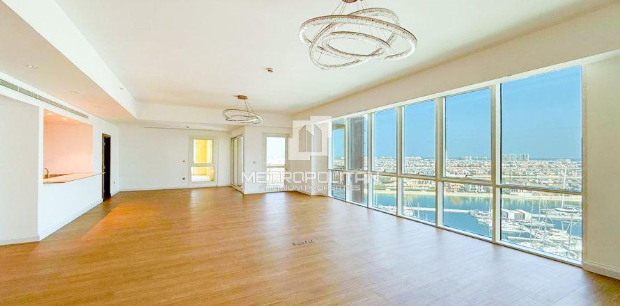 Appartement à Marina Residences, Palm Jumeirah, Dubai, 3 chambres, 377 m², № 73877