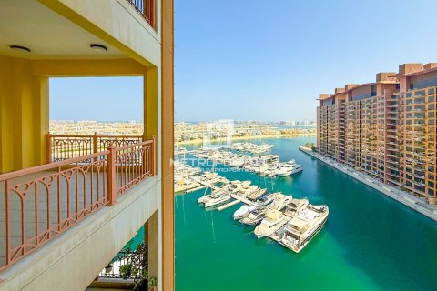 Appartement à Marina Residences, Palm Jumeirah, Dubai, 3 chambres, 377 m², № 73877 - photo 4