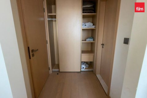 Снять в аренду квартиру в Даунтаун Дубай (Даунтаун Бурдж Дубай), Дубай: 2 спальни, 163м², № 115825 - фото 9