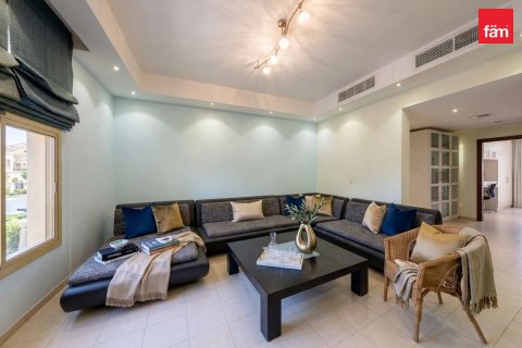 Villa à Wadi Al Safa 2, Dubai, 5 chambres, 814 m², № 115821 - photo 13
