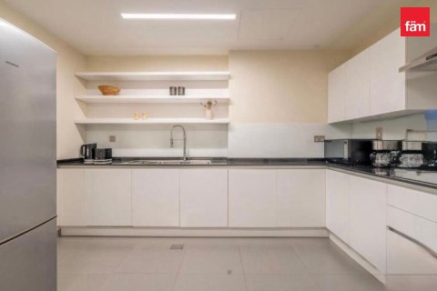 Apartamento en Palm Jumeirah, Dubai, 3 dormitorios, 344 m², № 139650 - foto 5