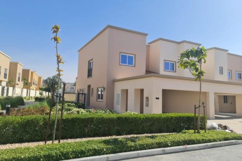 Townhouse in Amaranta, Dubai Land, Dubai 4 bedrooms, 2476 sq.m. № 766