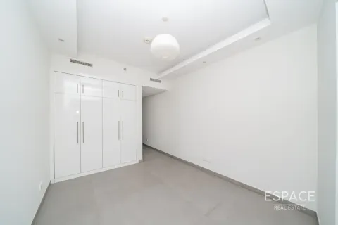 Apartment in Dubai Marina, Dubai 3 bedrooms, 172 sq.m. № 123076 - photo 12
