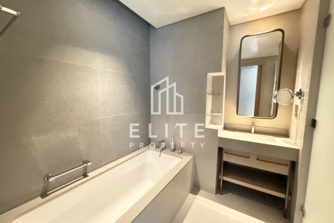 Apartamento en Vida Residences Dubai Mall, Downtown Dubai (Downtown Burj Dubai), Dubai, 2 dormitorios, 99 m², № 141219 - foto 11
