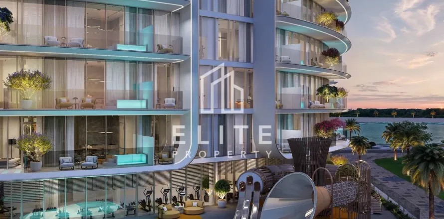 Apartment in Dubai 3 bedrooms, 184 sq.m. № 141230