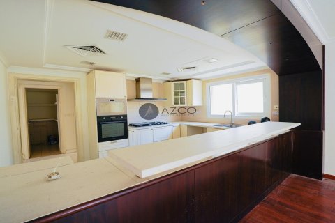 Villa à Meadows, Dubai, 5 chambres, 554.6 m², № 37620 - photo 11