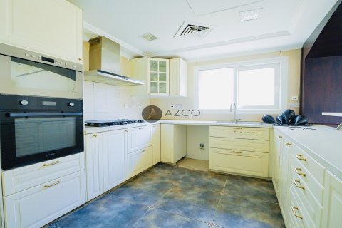 Villa à Meadows, Dubai, 5 chambres, 554.6 m², № 37620 - photo 10