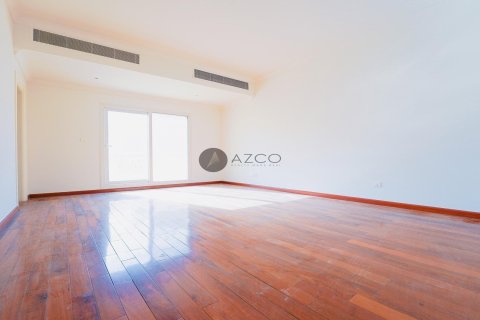 Villa à Meadows, Dubai, 5 chambres, 554.6 m², № 37620 - photo 6