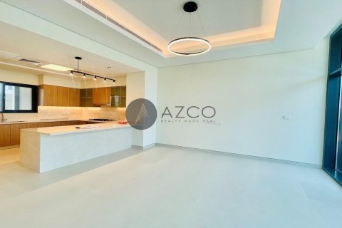 Снять в аренду таунхаус в Al Barsha 1, Аль-Барша, Дубай: 4 спальни, 399.5м², № 37617 - фото 2